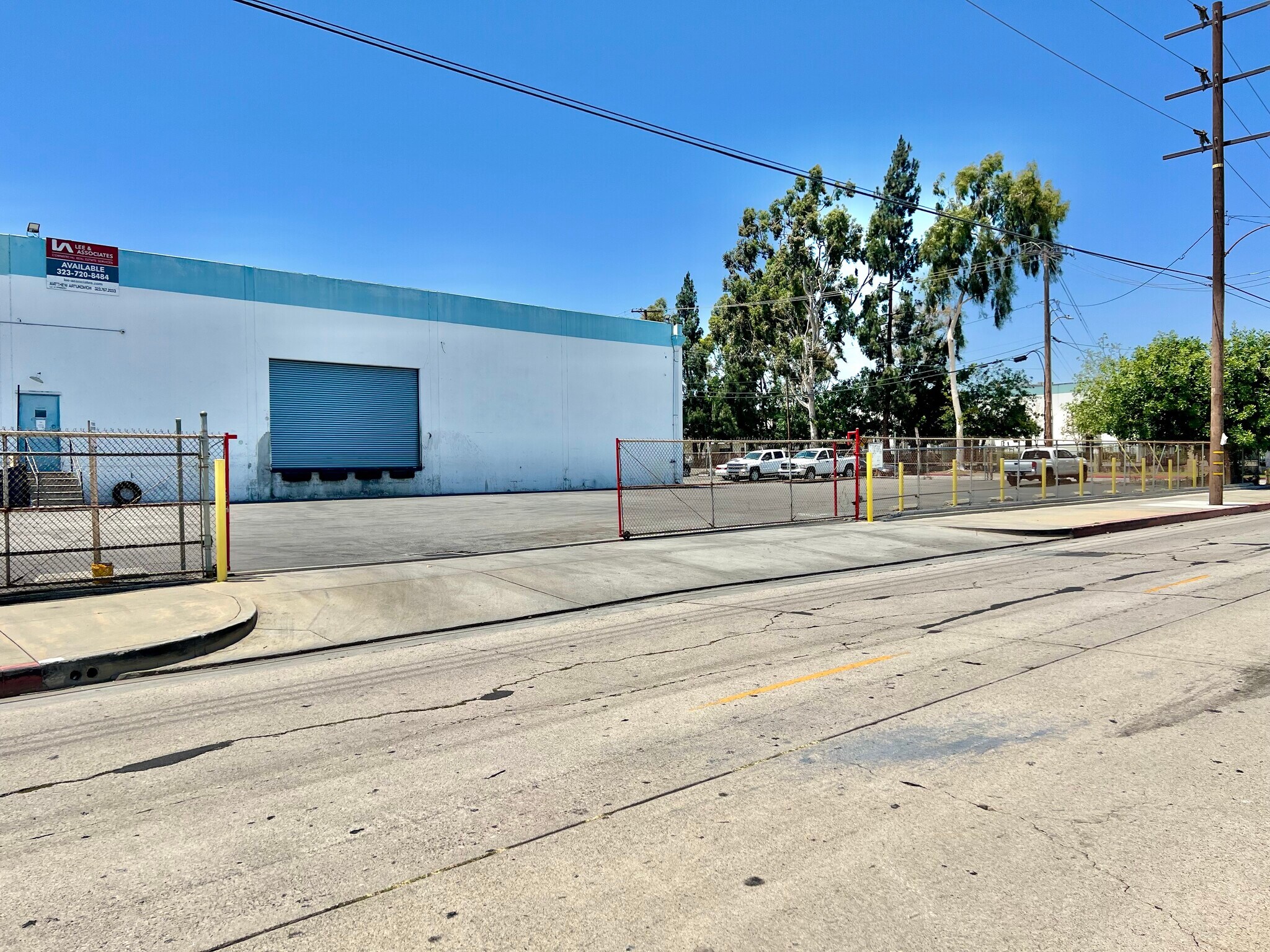 5722 Union Pacific Ave, Commerce, CA à louer Photo de l’immeuble– Image 1 sur 7