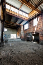 277 Dubois St, Detroit, MI à vendre Photo intérieure– Image 2 sur 2