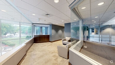 6601 Six Forks Rd, Raleigh, NC à louer Numérisation 3D Matterport– Image 1 sur 22