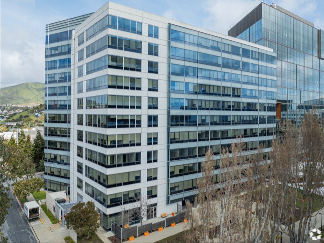 611 Gateway Blvd, South San Francisco, CA à louer Photo principale– Image 1 sur 34
