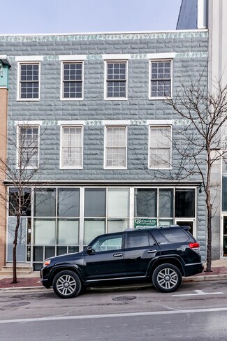 Plus de détails pour 168 E Highland Ave, Elgin, IL - Différents types d’espaces à louer