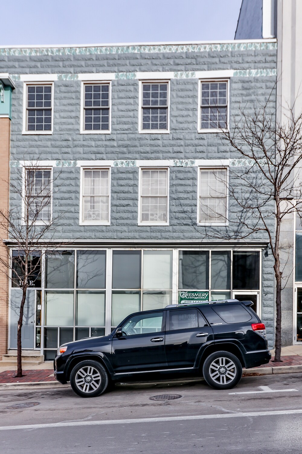 168 E Highland Ave, Elgin, IL à louer Photo principale– Image 1 sur 10