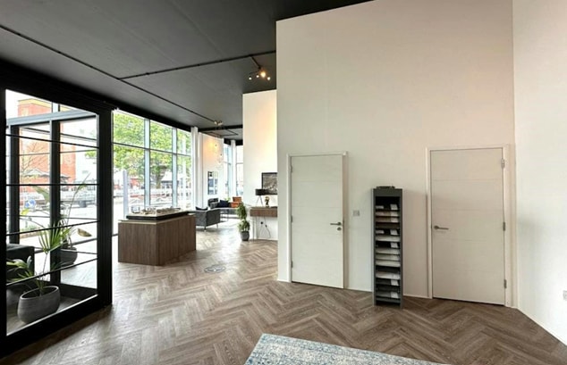 View Photo