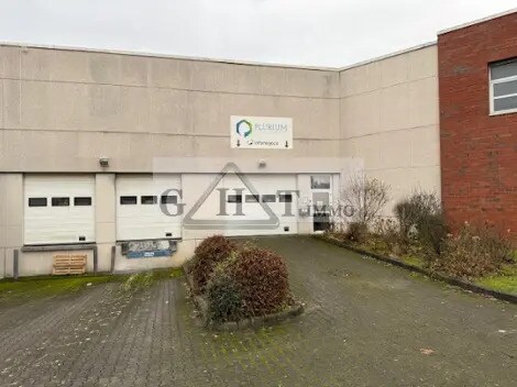 Bureau dans Goussainville à louer - Photo de l’immeuble – Image 2 sur 4
