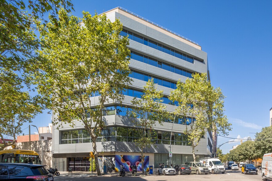 Carrer d'Àvila, Barcelone, Barcelona à louer - Photo de l’immeuble – Image 2 sur 2