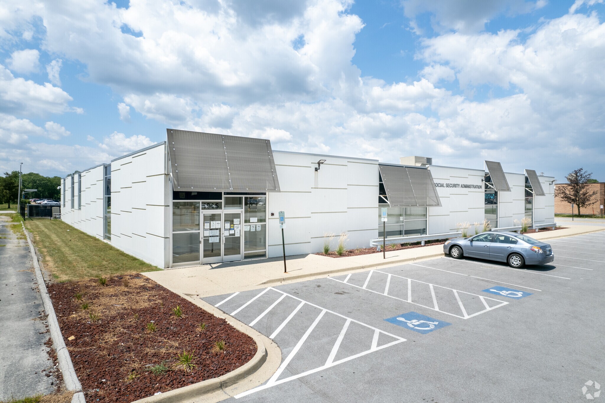 104 S Halsted St, Chicago Heights, IL à vendre Photo de l’immeuble– Image 1 sur 7