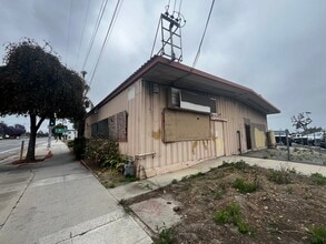 3860 E Main St, Ventura, CA à louer Photo intérieure– Image 2 sur 2