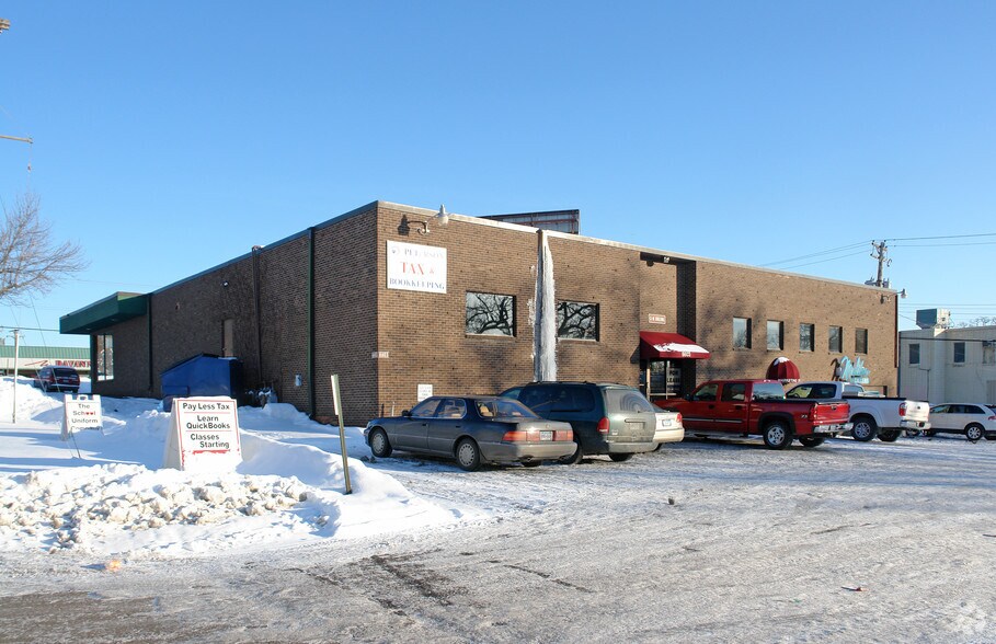 2321-2323 W 66th St, Richfield, MN à louer - Photo de l’immeuble – Image 3 sur 13