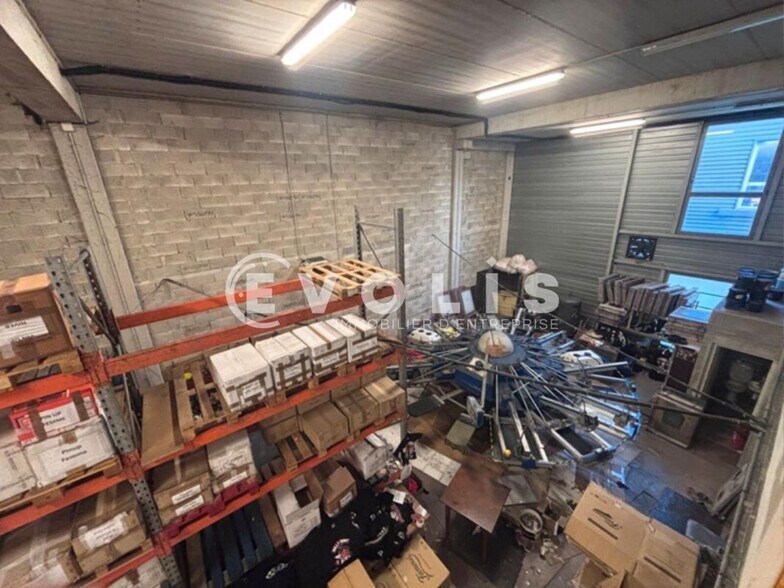 Bureau dans Ferrières-en-Brie à vendre - Photo intérieure – Image 1 sur 6