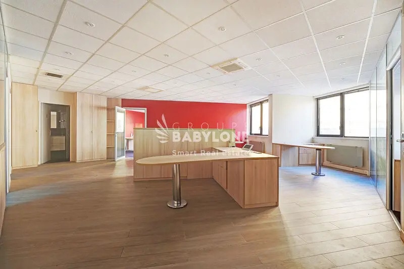 Bureau dans Boulogne-Billancourt à vendre Photo de l’immeuble– Image 1 sur 14