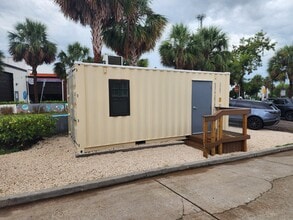 1942 2nd Ave S, Saint Petersburg, FL à louer Photo de l’immeuble– Image 1 sur 3