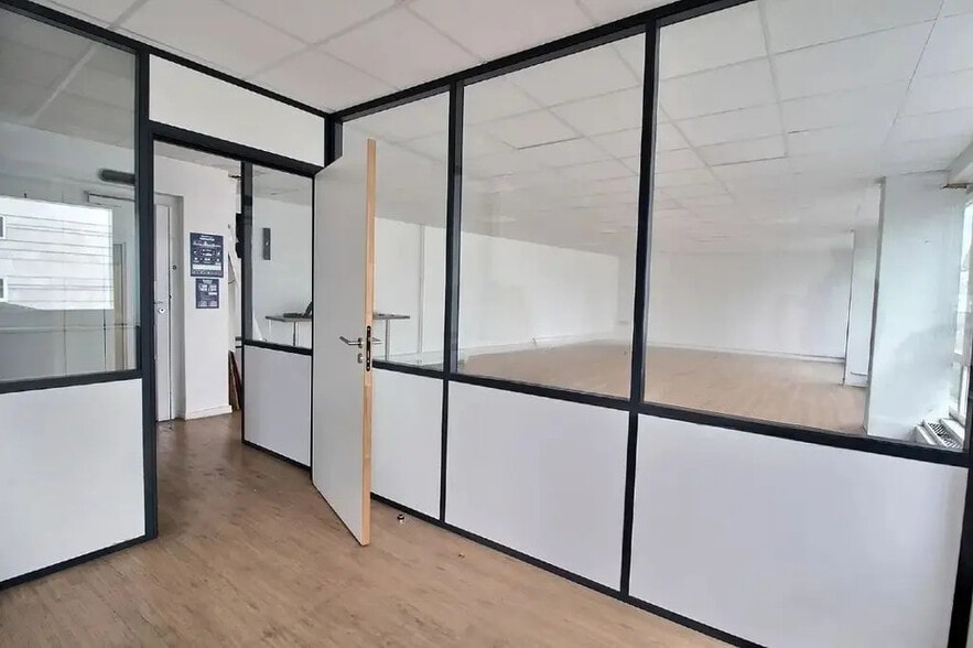 6 Rue Du Docteur Finlay, Paris à louer - Photo intérieure – Image 3 sur 4