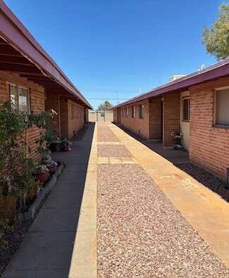 Plus de détails pour 1710 S Jefferson Ave, Tucson, AZ - Logement à vendre