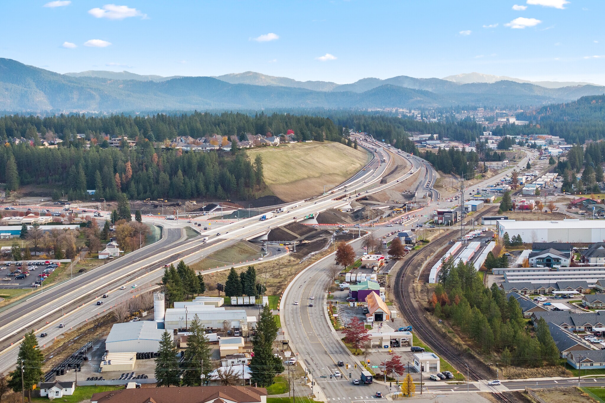 3260 E Seltice Way, Post Falls, ID à vendre Photo de l’immeuble– Image 1 sur 11