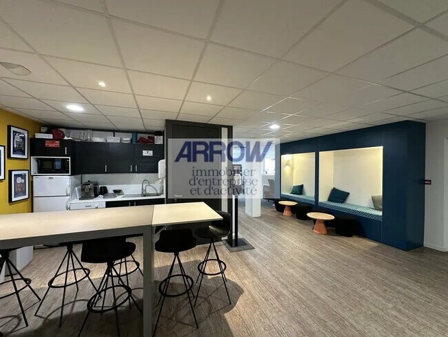 Plus de détails pour Bureau à louer