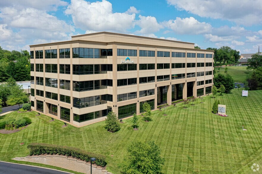 14755 N Outer 40 Rd, Chesterfield, MO à louer - Photo de l’immeuble – Image 3 sur 5