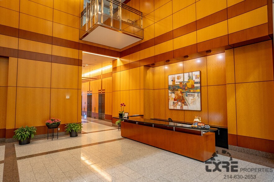 12400 Coit Rd, Dallas, TX à louer - Hall d’entrée – Image 3 sur 56