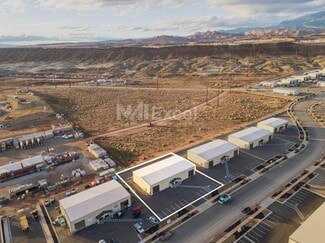 Plus de détails pour 950 S Regional Park Rd, Hurricane, UT - Industriel/Logistique à louer