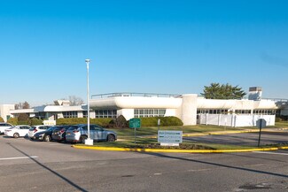 Plus de détails pour 500 Bi-County Blvd, Farmingdale, NY - Bureau/Médical à louer