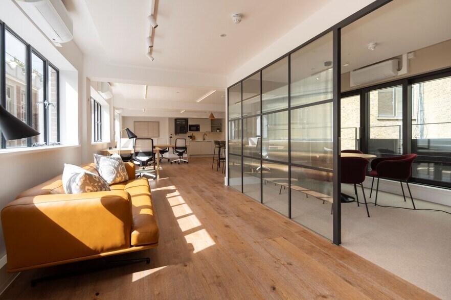 20 Fouberts Pl, Londres à louer - Autre – Image 2 sur 9