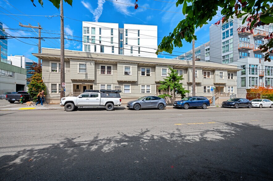 800-810 Harrison St, Seattle, WA à vendre - Photo de l’immeuble – Image 3 sur 21
