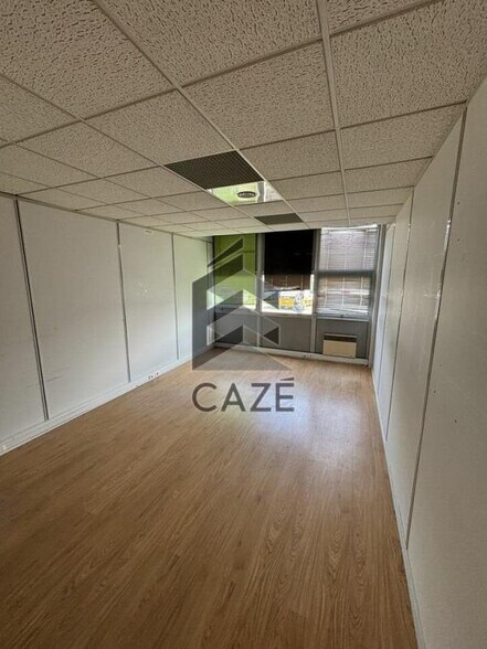 Bureau dans Bordeaux à louer - Photo intérieure – Image 2 sur 7