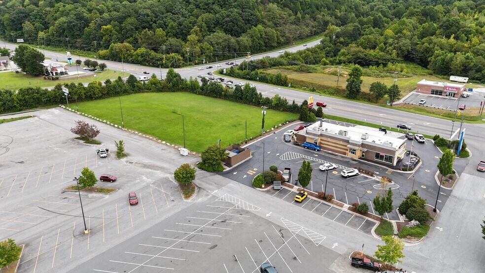 360 US 70 W, Marion, NC à louer - Aérien – Image 2 sur 9