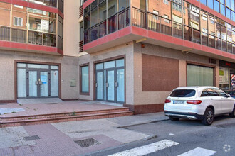 Local commercial dans Ávila, Ávila à louer Photo intérieure– Image 1 sur 15