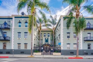 Plus de détails pour 6434 Yucca St, Los Angeles, CA - Logement à vendre