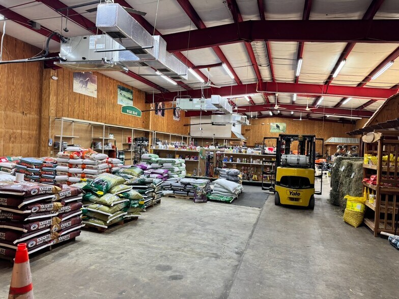 9722 State Road 52, Hudson, FL à louer - Photo de l’immeuble – Image 2 sur 4
