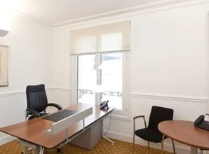 Espace de coworking dans Paris à louer Photo intérieure– Image 1 sur 3