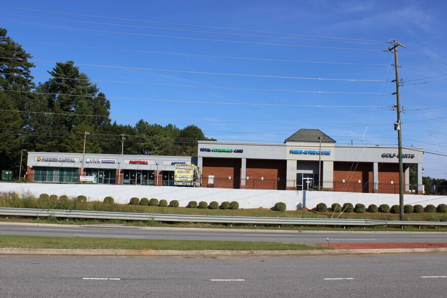 1619 NW COLLINS Rd, Kennesaw, GA à louer - Photo principale – Image 1 sur 6