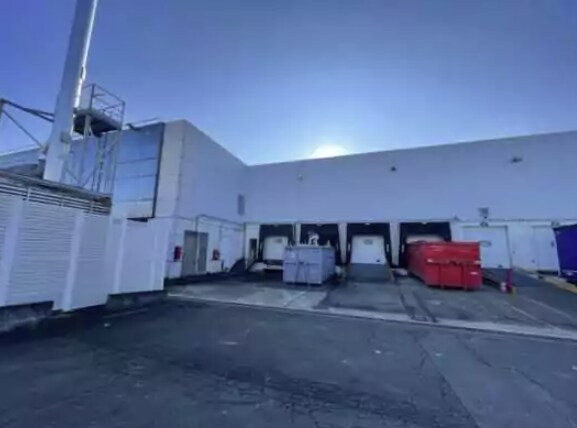 Industriel/Logistique dans Roissy-en-France à louer - Photo de l’immeuble – Image 2 sur 2