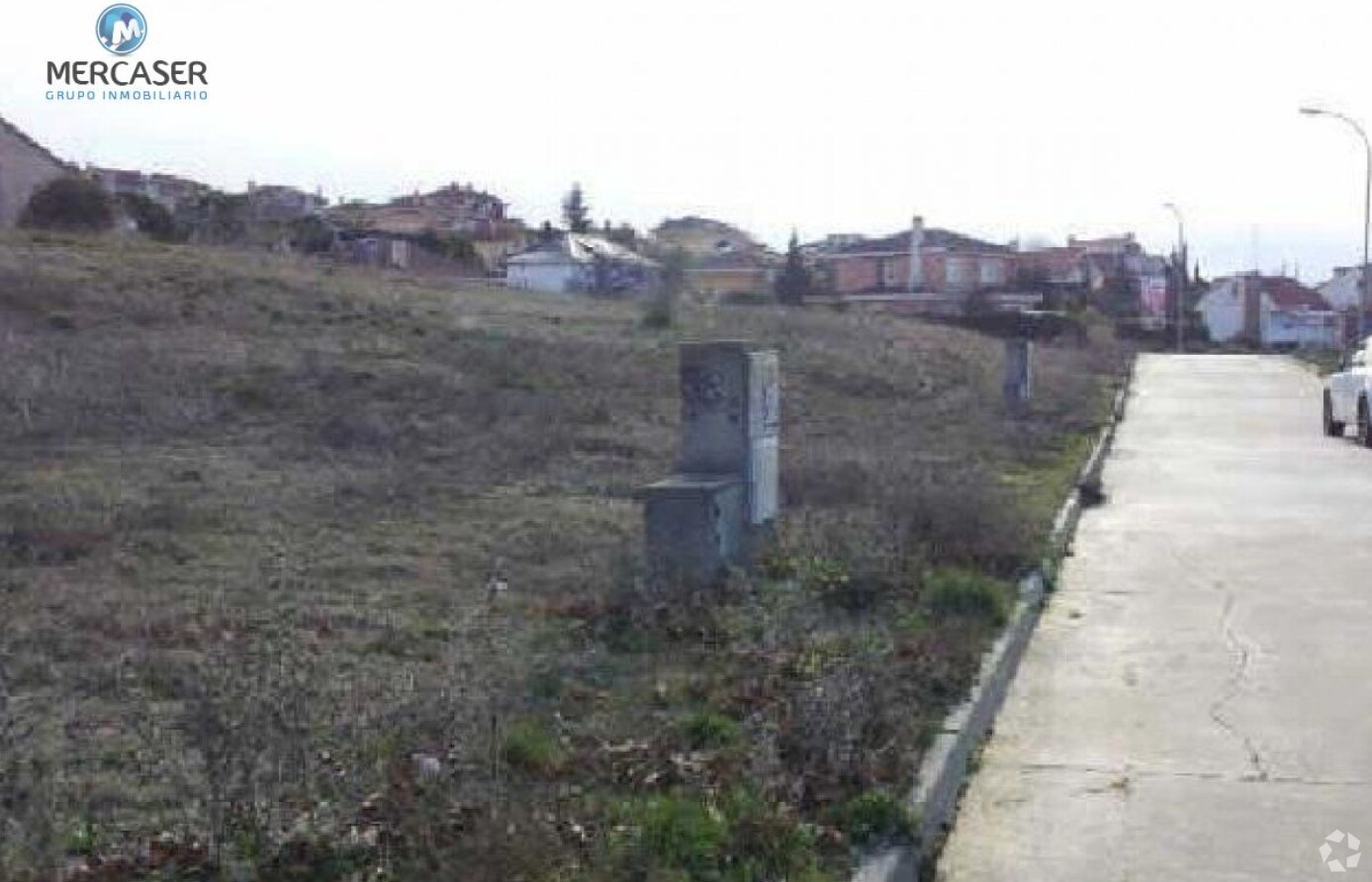 Avenida Mediterráneo, El Casar, Guadalajara à vendre Photo de l’immeuble– Image 1 sur 5