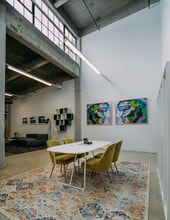 2744 E 11th St, Oakland, CA à louer Photo intérieure– Image 1 sur 6