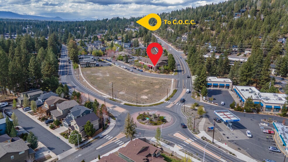 1740 NW Pence Ln, Bend, OR à louer - Photo principale – Image 1 sur 5
