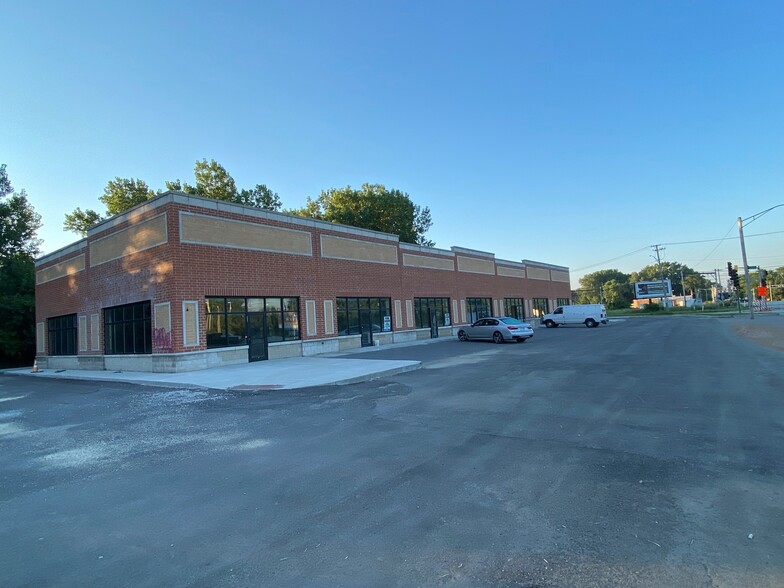 13755 S.Burnham Ave, Burnham, IL à louer - Photo de l’immeuble – Image 3 sur 3