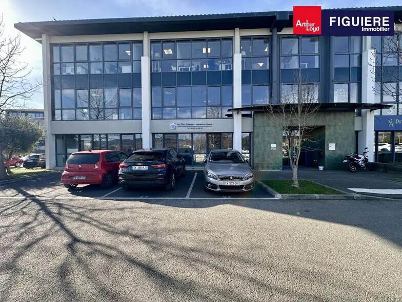 75 Rue Paul Sabatier, Aix-en-Provence à louer - Photo de l’immeuble – Image 3 sur 5