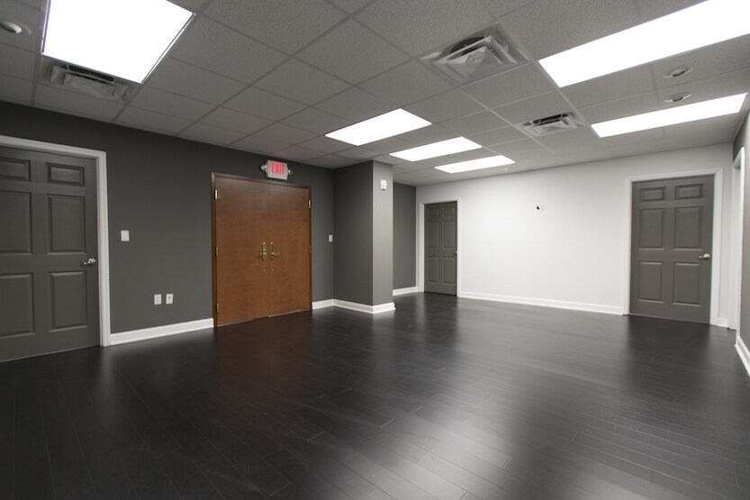 814 Ponce de Leon Blvd, Coral Gables, FL à louer - Photo intérieure – Image 2 sur 4