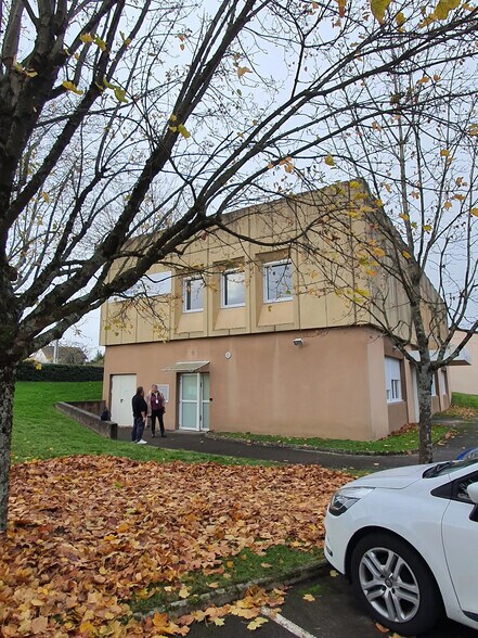 91 Rue Titus Bartoli, Digoin à vendre - Photo de l’immeuble – Image 2 sur 11