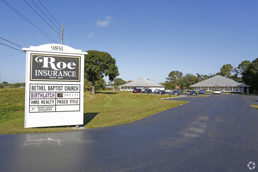 9851 State Road 54, New Port Richey, FL à louer - Photo de l’immeuble – Image 2 sur 3