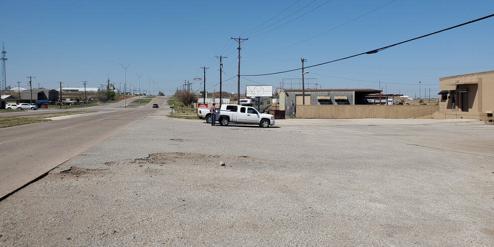 1907 Sheppard Access Rd, Wichita Falls, TX à louer - Photo de l’immeuble – Image 2 sur 25