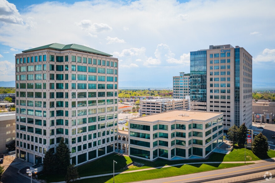 2000 S Colorado Blvd, Denver, CO à louer - Photo de l’immeuble – Image 3 sur 10