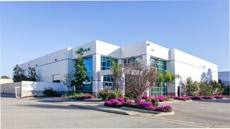Plus de détails pour 4671 State St, Montclair, CA - Industriel/Logistique à louer