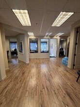 51625 Desert Club Dr, La Quinta, CA à louer Hall d’entrée– Image 2 sur 11