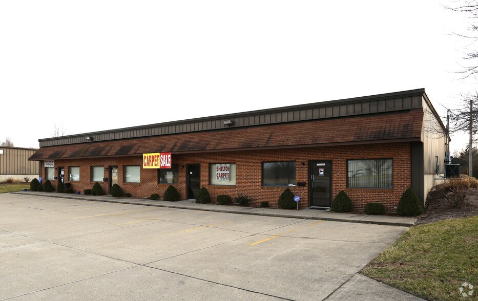3041 Symmes Rd, Hamilton, OH à louer - Photo principale – Image 1 sur 4