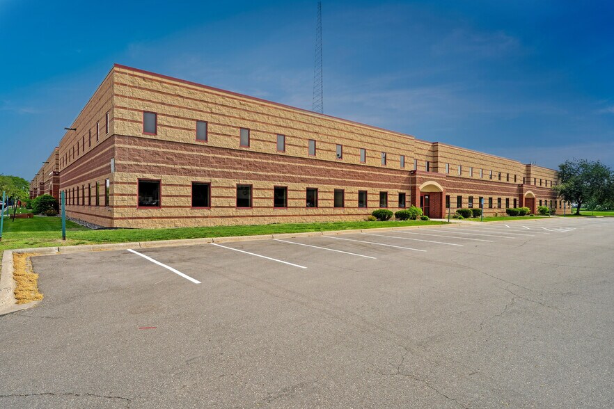 1701-1719 NE Broadway St, Minneapolis, MN à louer - Photo de l’immeuble – Image 1 sur 13