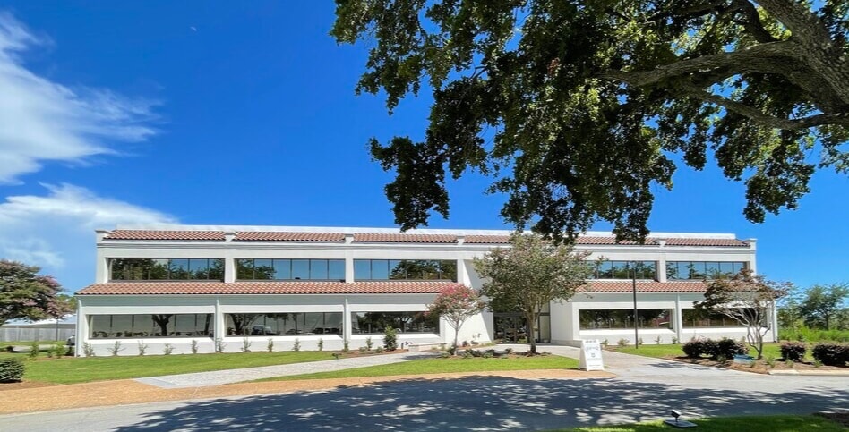 2605-2623 Thomas Dr, Panama City, FL à louer Photo de l’immeuble– Image 1 sur 5