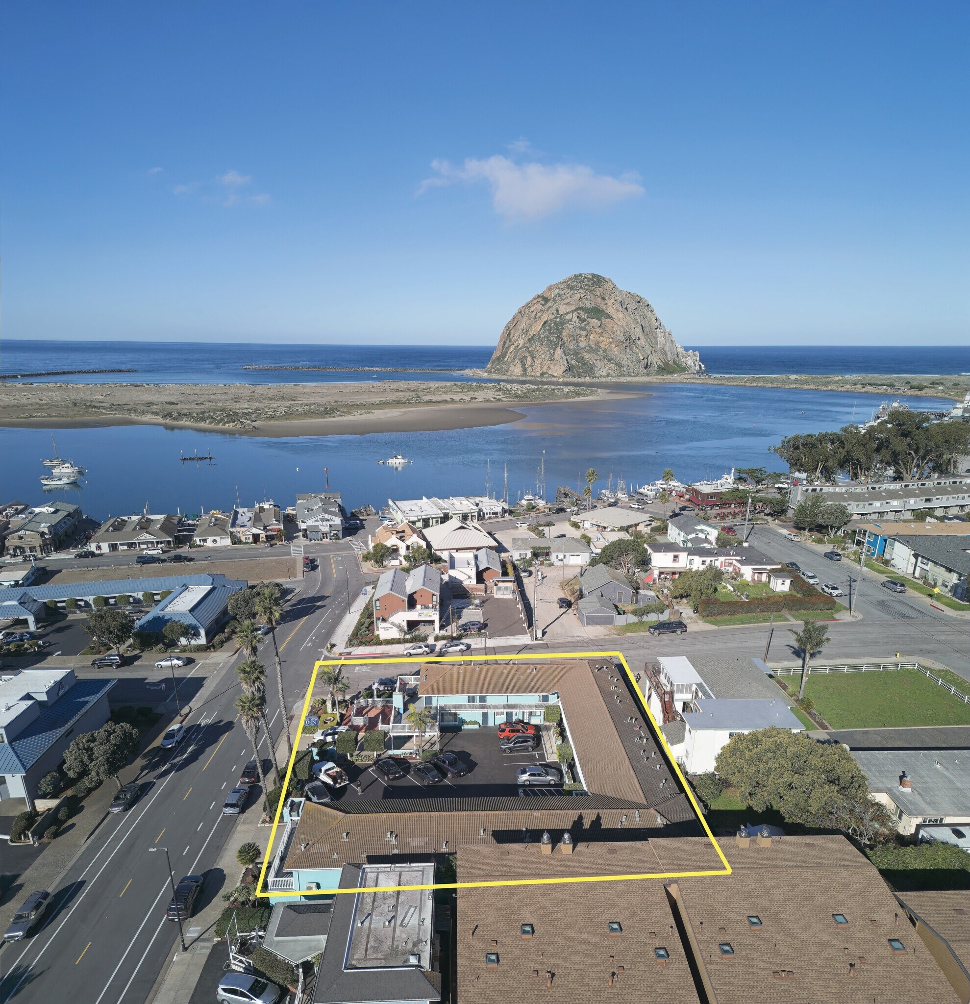 225 Harbor St, Morro Bay, CA à vendre Photo principale– Image 1 sur 8