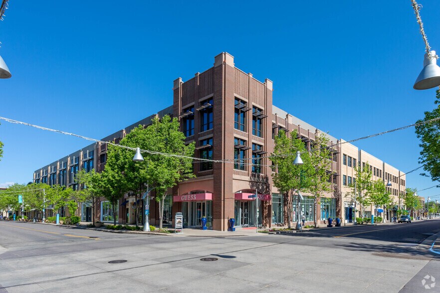 330-390 S Teller St, Lakewood, CO à louer - Photo de l’immeuble – Image 2 sur 17
